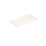 Große Badezimmerinspiration mit gelben Waschtischunterschrank, weißer Waschbecken und Arbeitsplatte, schwarzem Regal und rundem Spiegel mit weißem Rand, weißen Marmorwänden und kleinen schwarzen Fliesen für ein modernes, urbanes Aussehen.
