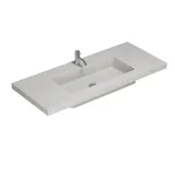 Helles und schönes Badezimmer mit Duschecke und Arbeitsplatte aus Silestone