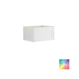 Kleine Badezimmerinspiration im klassischen Stil mit Waschtischunterschränke und einem olivgrünen Oberschrank, einem schönen quadratischen Spiegel, Fischgrätenboden und Tapete verleihen einen luxuriösen und raffinierten Ausdruck.