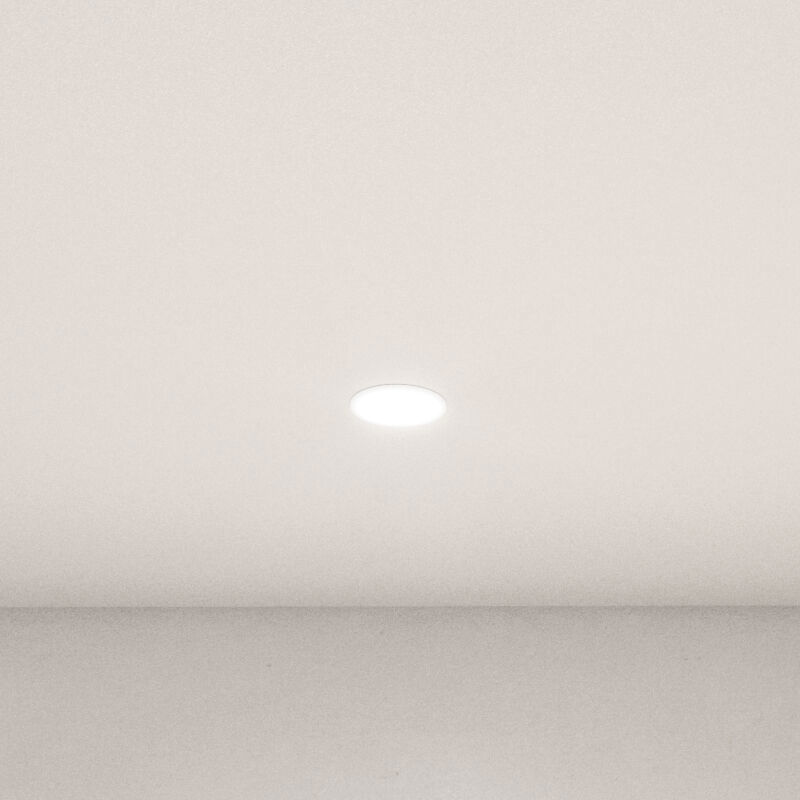 Große Badezimmerinspiration im nordischen Stil mit Badezimmerschränken in hellblauer Farbe und Holzarbeitsplatte mit elegantem Aufsatzwaschbecken, Fischgrät-Holzboden, der einen hellen und klassischen Stil schafft