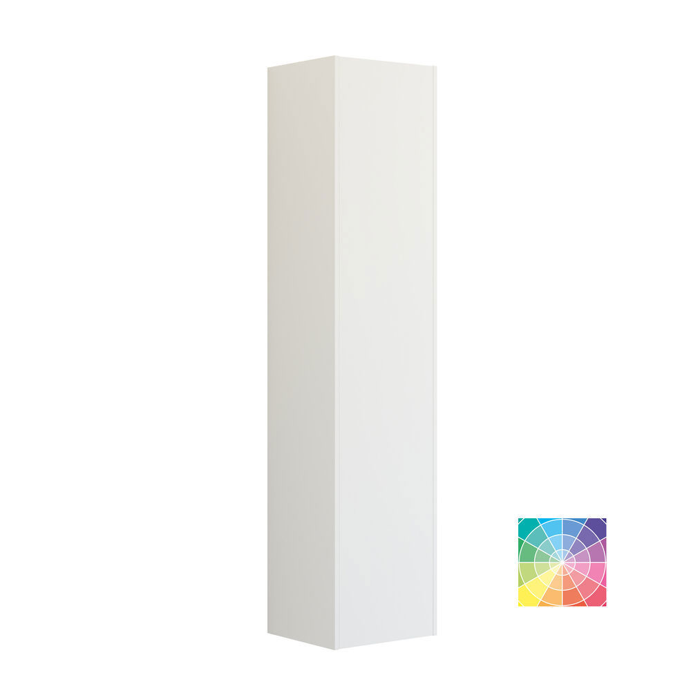 Große Badezimmerinspiration im nordischen Stil mit Badezimmerschränken in hellblauer Farbe und Holzarbeitsplatte mit elegantem Aufsatzwaschbecken, Fischgrät-Holzboden, der einen hellen und klassischen Stil schafft