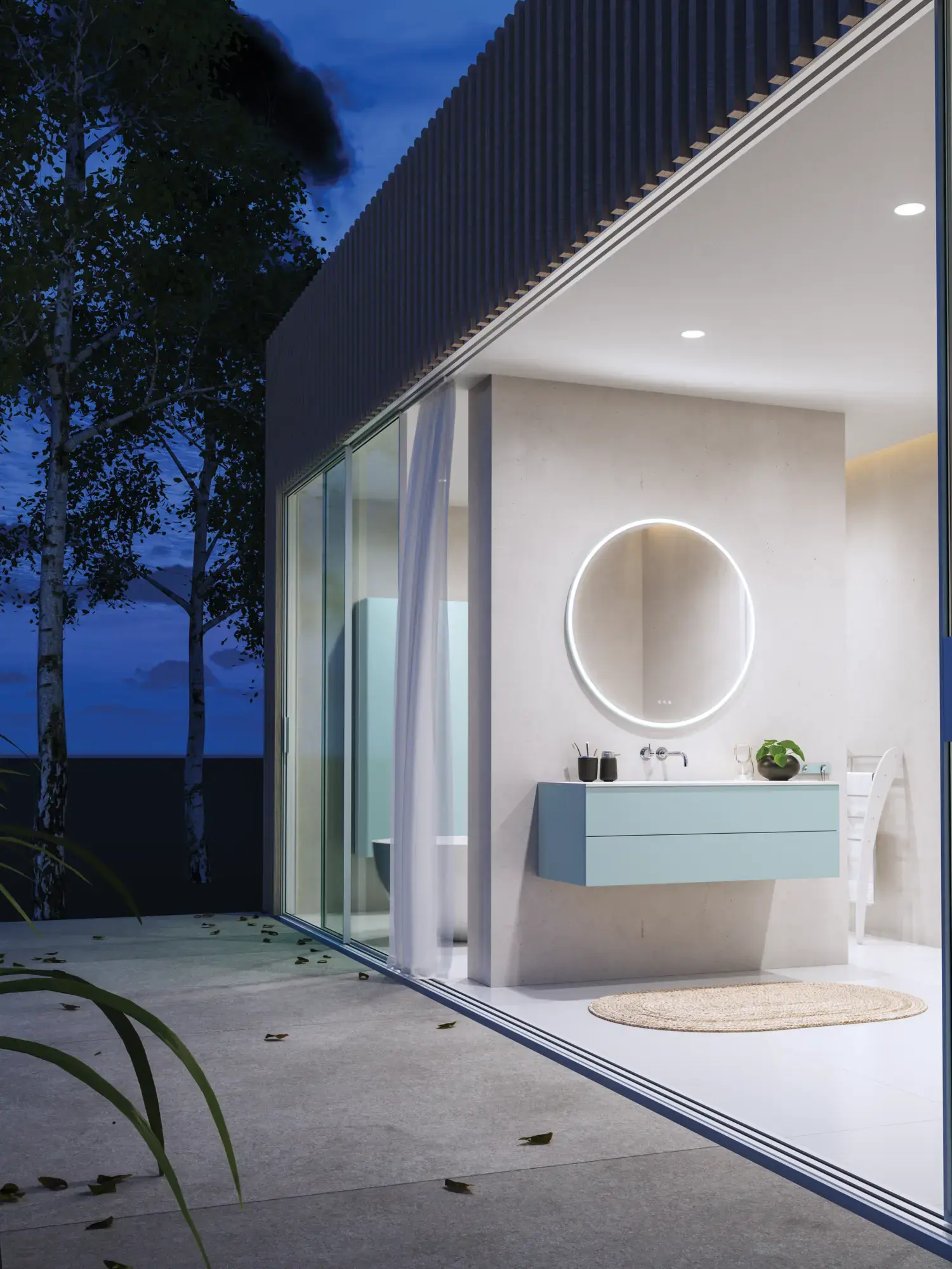 Großes und stilvolles Badezimmer mit Badezimmermöbeln in hellblauen Farben und nordischem Stil