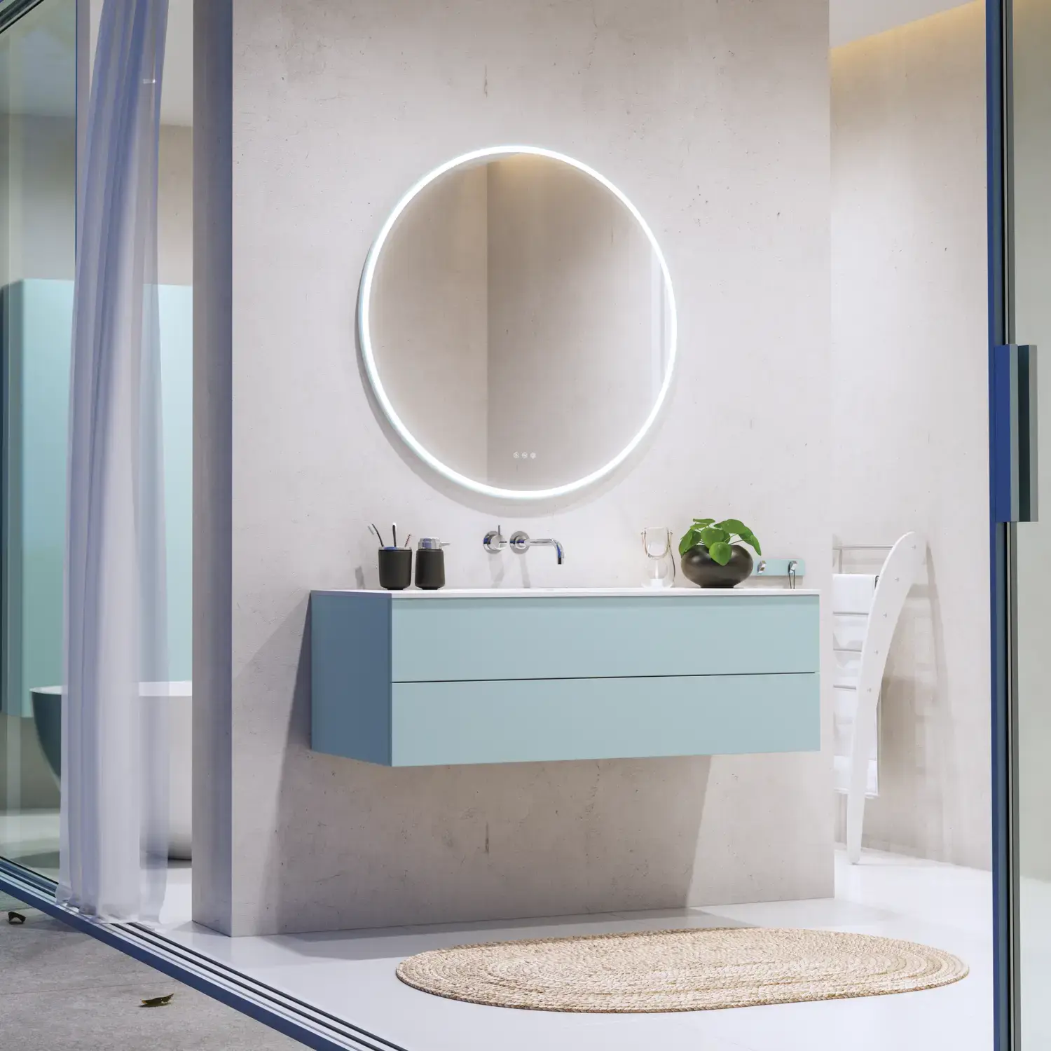 Großes und stilvolles Badezimmer mit Badezimmermöbeln in hellblauen Farben und nordischem Stil